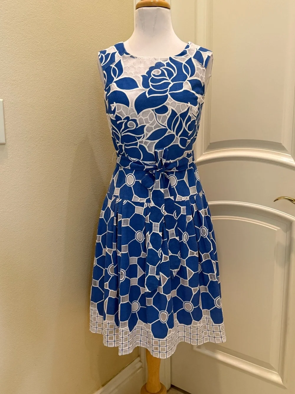 New - Robbie Bee blue and white open weave dress